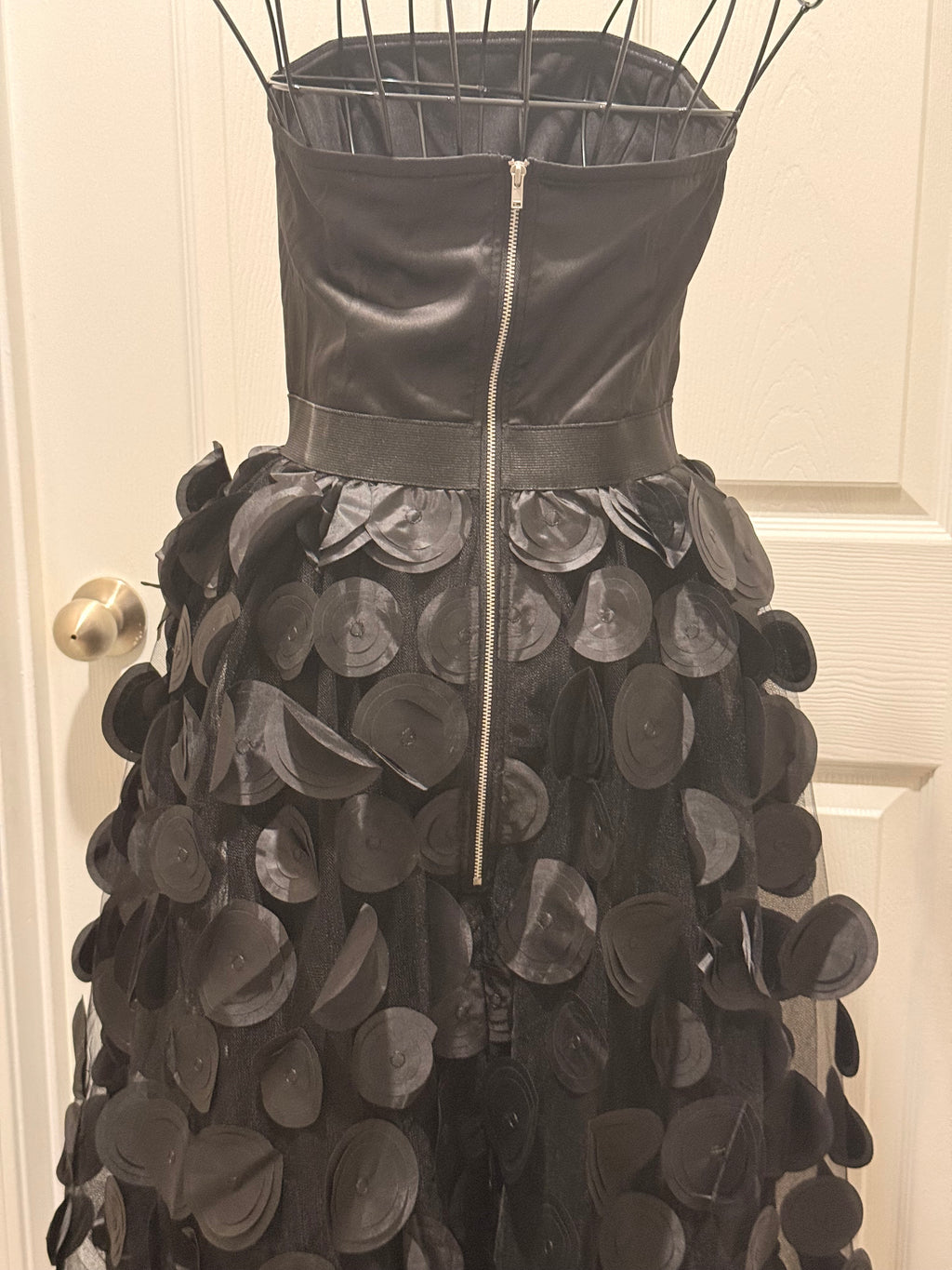 Black cocktail size Medium